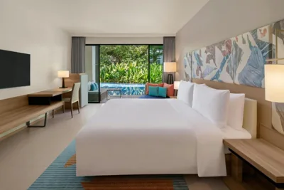 プールアクセス付きプレミアムキングルーム — Le Meridien Phuket Mai Khao Beach Resort